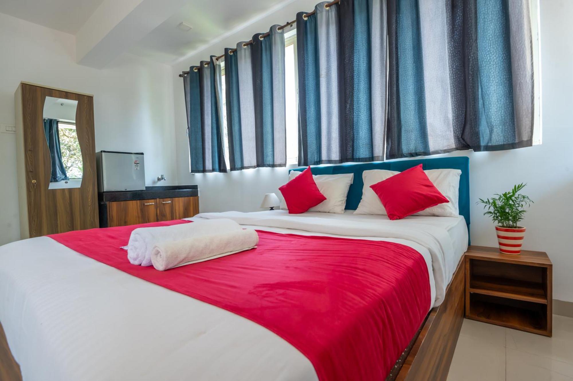 Morjim Sea Waves-Beach Front Hotel Εξωτερικό φωτογραφία