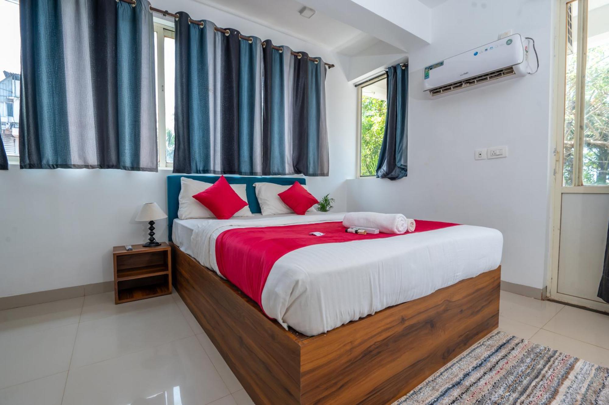 Morjim Sea Waves-Beach Front Hotel Εξωτερικό φωτογραφία