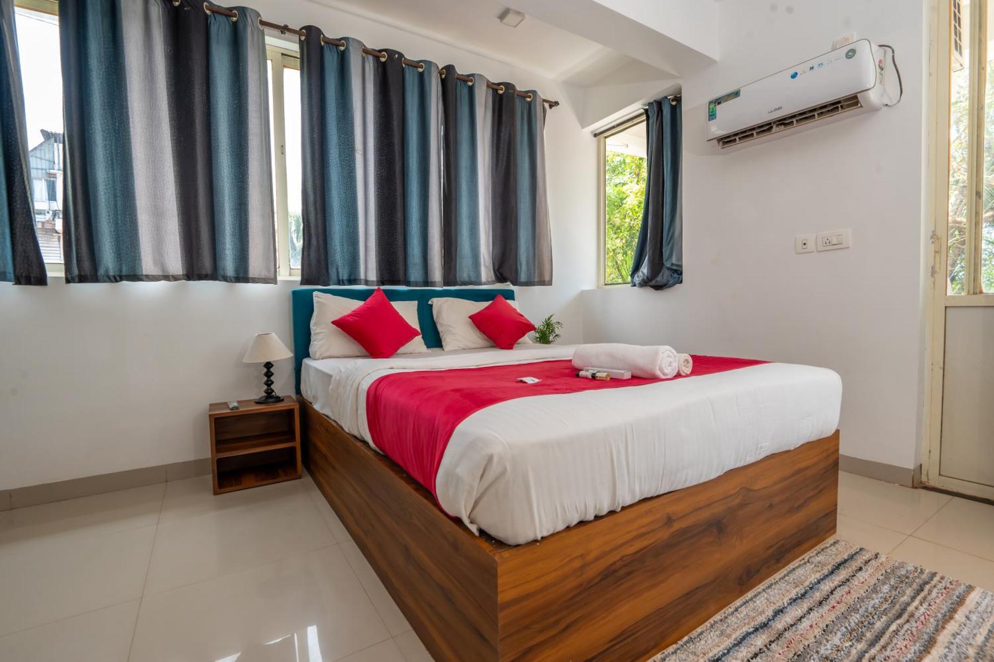 Morjim Sea Waves-Beach Front Hotel Εξωτερικό φωτογραφία