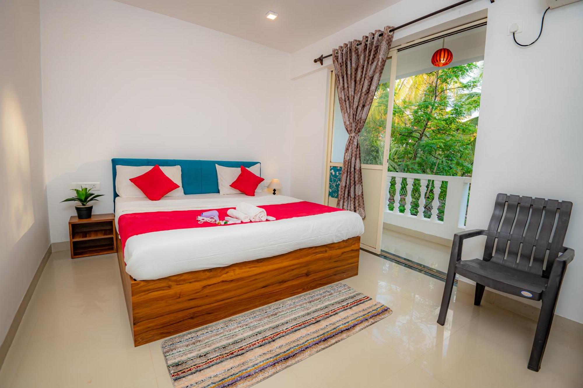 Morjim Sea Waves-Beach Front Hotel Εξωτερικό φωτογραφία