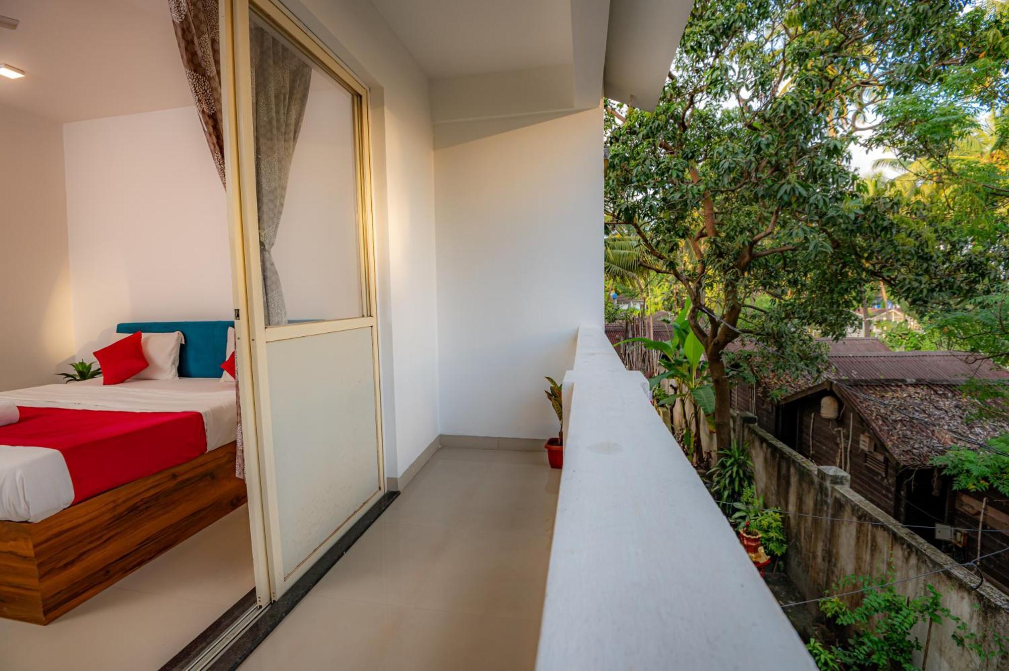 Morjim Sea Waves-Beach Front Hotel Εξωτερικό φωτογραφία