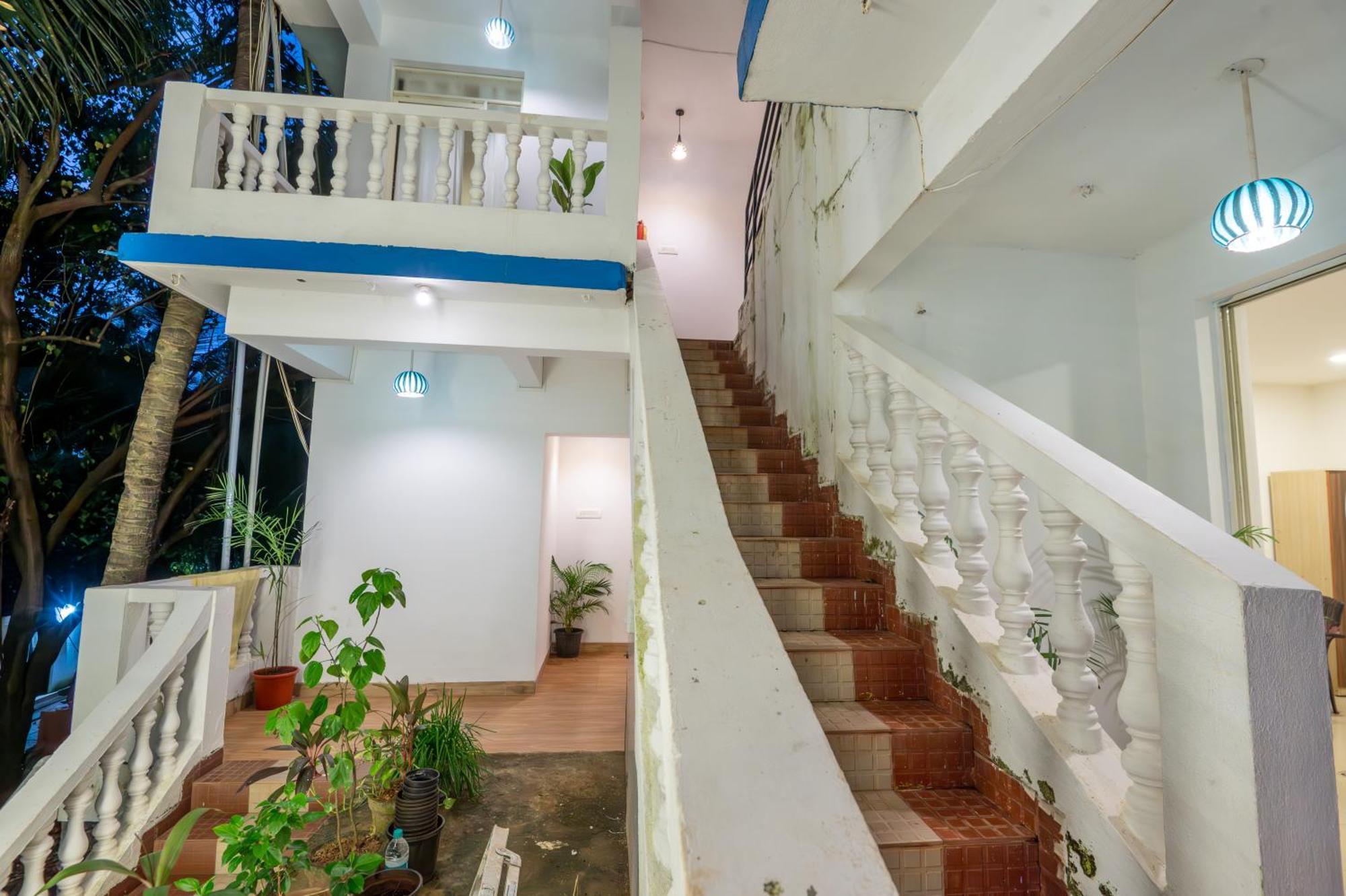 Morjim Sea Waves-Beach Front Hotel Εξωτερικό φωτογραφία